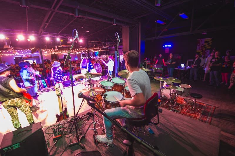 Freeway Music Northeast - Photo 1